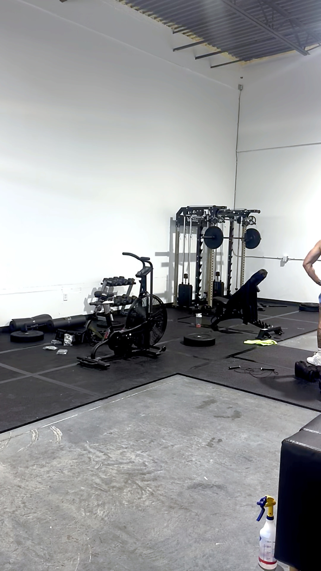 Training floor and equipment at Apex Performance